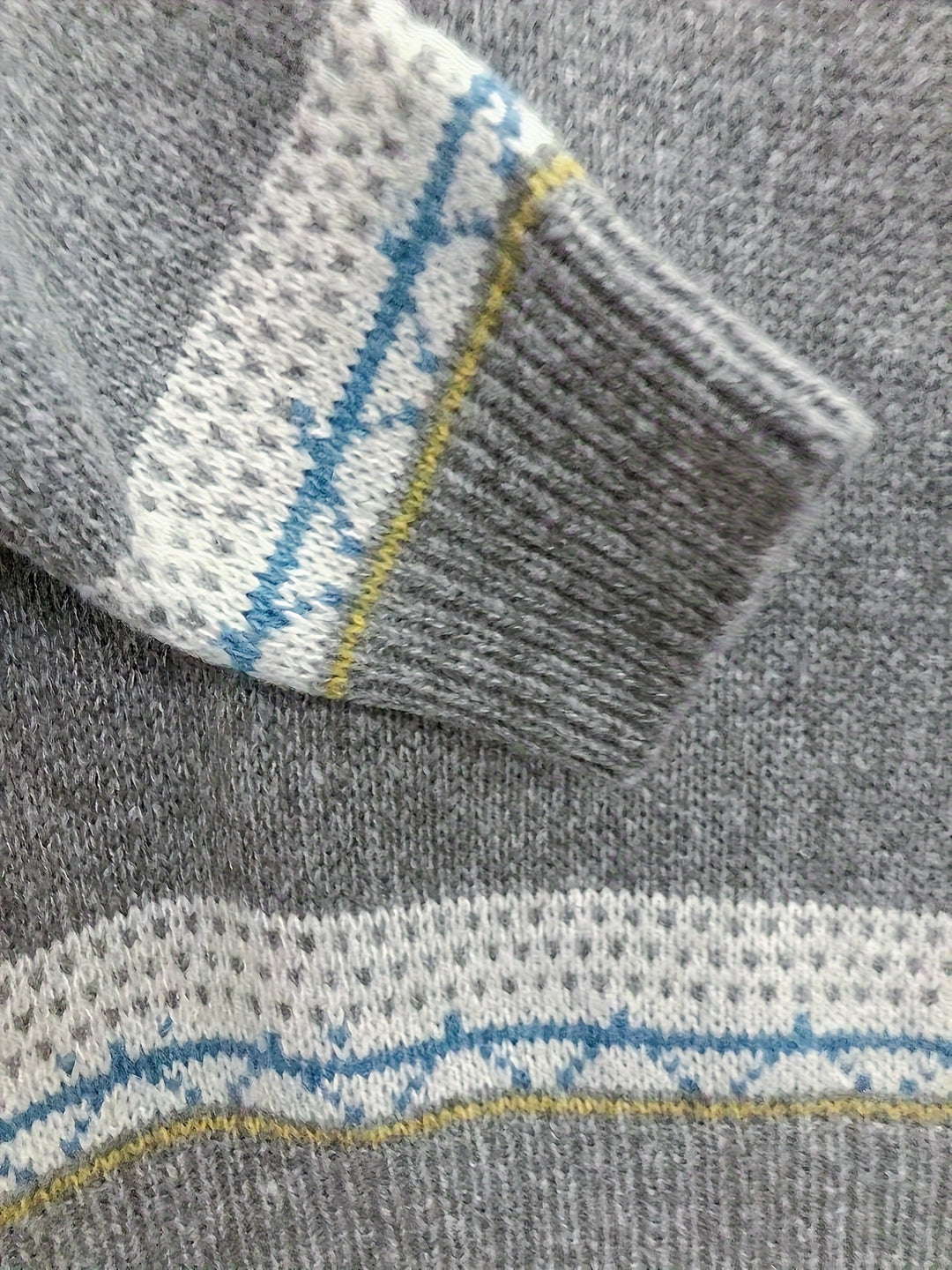 Naomi - Elegant Nordic Sweater